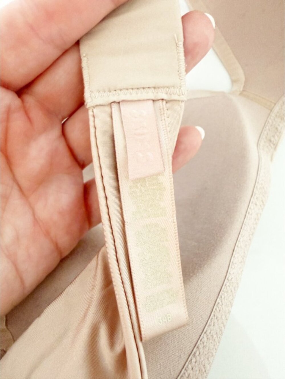 SKIMS T-SHIRT DEMI BRA wireless form 34B in clay - Picture 5 of 7